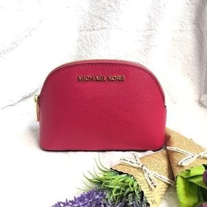 michael kors makeup case